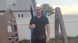 שחקן מפורסם מואשם באנטישמיות ובאיומים