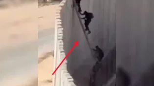 ללא הפרעה: שב"חים מטפסים על גדר ההפרדה לתוך ישראל