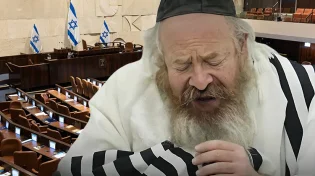המקובל הרב עדס: "ממשלה כפירה" מנסה לגייס בחורי ישיבות