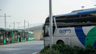 החרדים צדקו: השפית מהטלוויזיה קראה להפרדה באוטובוסים