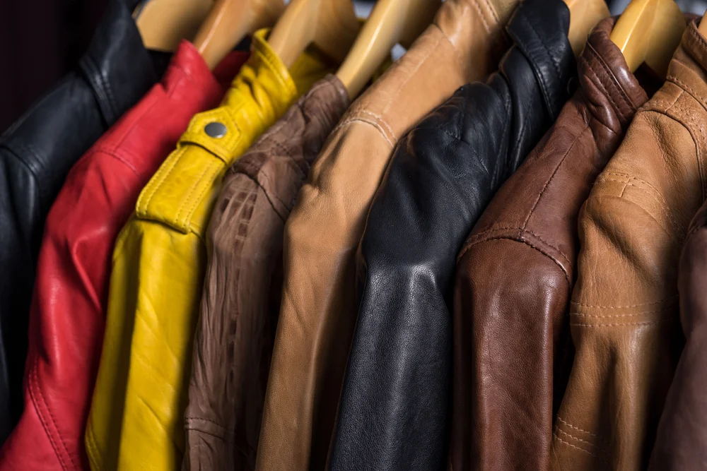 האם מותר ללבוש עור בשבת?