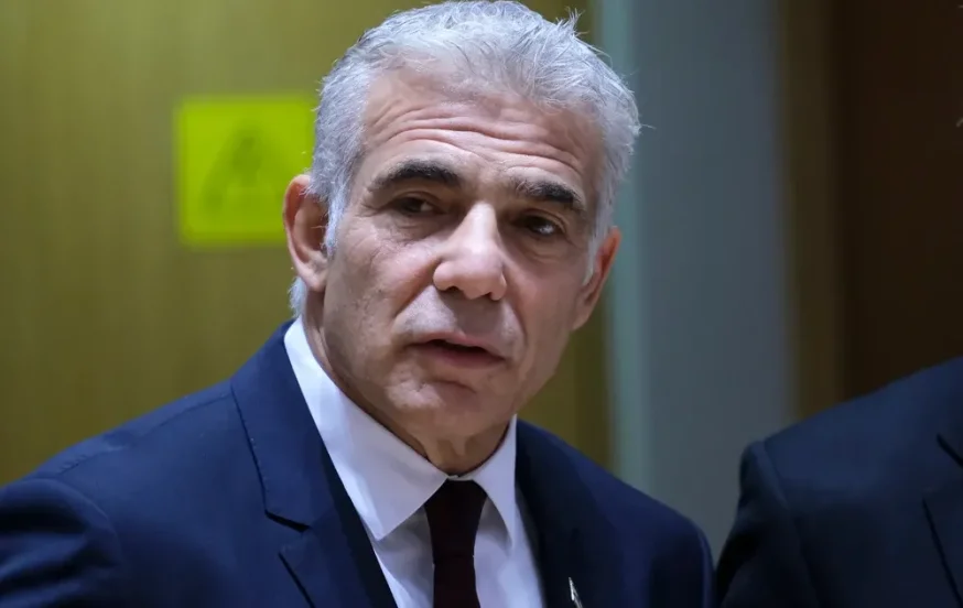 יאיר לפיד חשף: רעייתי היא נינתו של הרב הצדיק יאיר לפיד חשף: רעייתי היא נינתו של הרב הצדיק