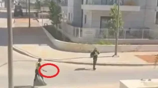 בהלה בנתיבות: הפועלים נצפו עם נשק