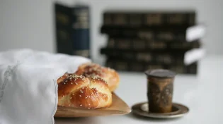 האם מותר לקרוא שיר השירים בשבת?