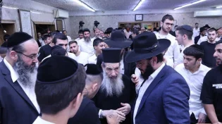 אתמול: מאות השתתפו בהילולת "אור החיים" הקדוש