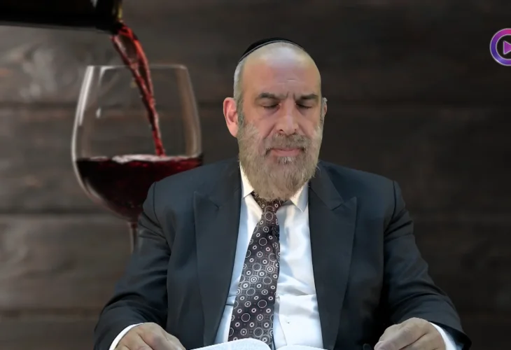  הרב עזרא שקלים | מה זה יין נסך
