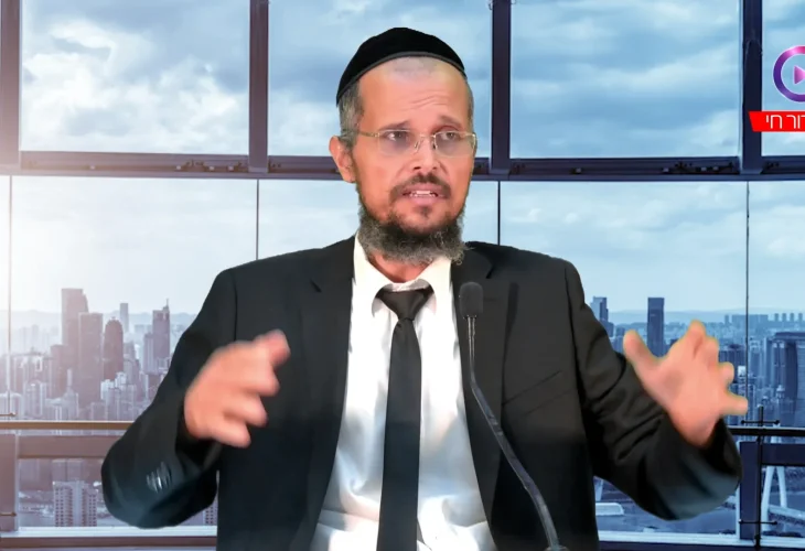 מזעזע! פתאום הצדיק רבי דוד אבוחצירא הסתכל אליי ושאל אותי "מה