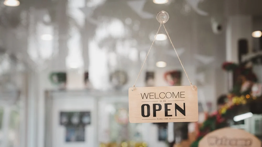 האם מותר לפתוח עסק בשבת? האם מותר לפתוח עסק בשבת?