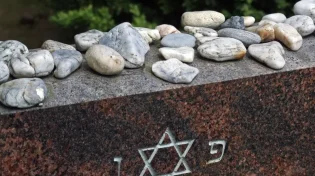 האם מותר לקבור בשבת?