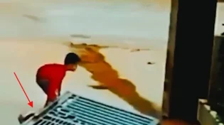 שבר את הרשת: ילד קיבל כוחות על טבעיים לאחר שחברו נמחץ