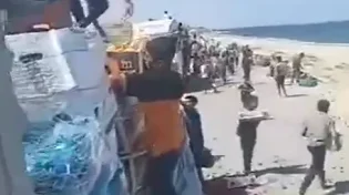 כאוס בעזה: משאיות הסיוע נבזזות