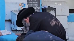 זכותו תגן עלינו: המשפיע זעק על קבר האר"י&nbsp;