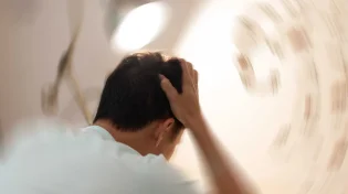 קיבל חיסון קורונה: "אני רואה מטושטש!!!"