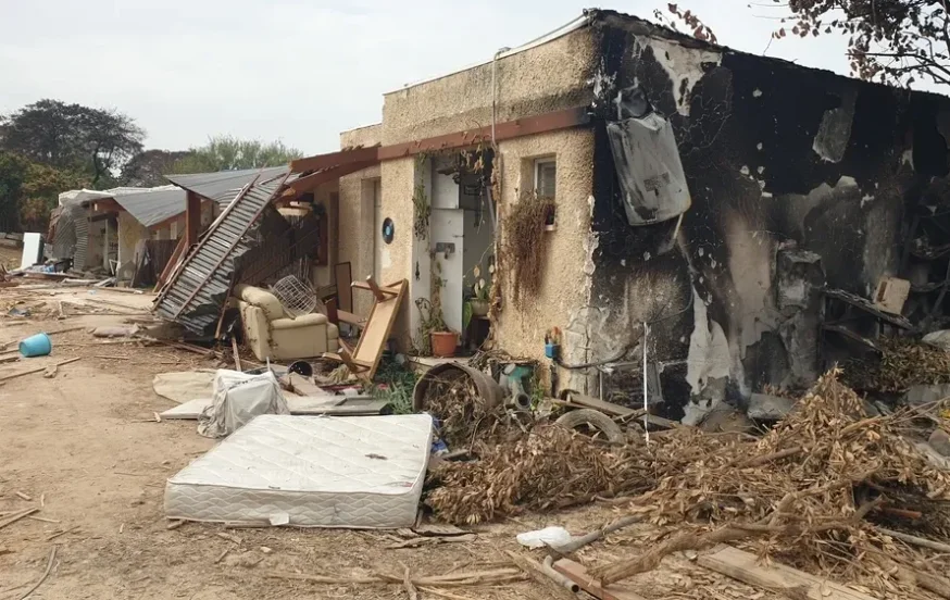 "כמו לחזור ל-6.10": זעם בעוטף על הפסקת מימון המלונות "כמו לחזור ל-6.10": זעם בעוטף על הפסקת מימון המלונות