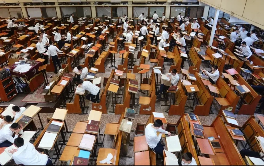 רבה של אלעד בקריאה לבני הישיבות, ללימוד תורה ולהתחזקות בתפילה רבה של אלעד בקריאה לבני הישיבות, ללימוד תורה ולהתחזקות בתפילה