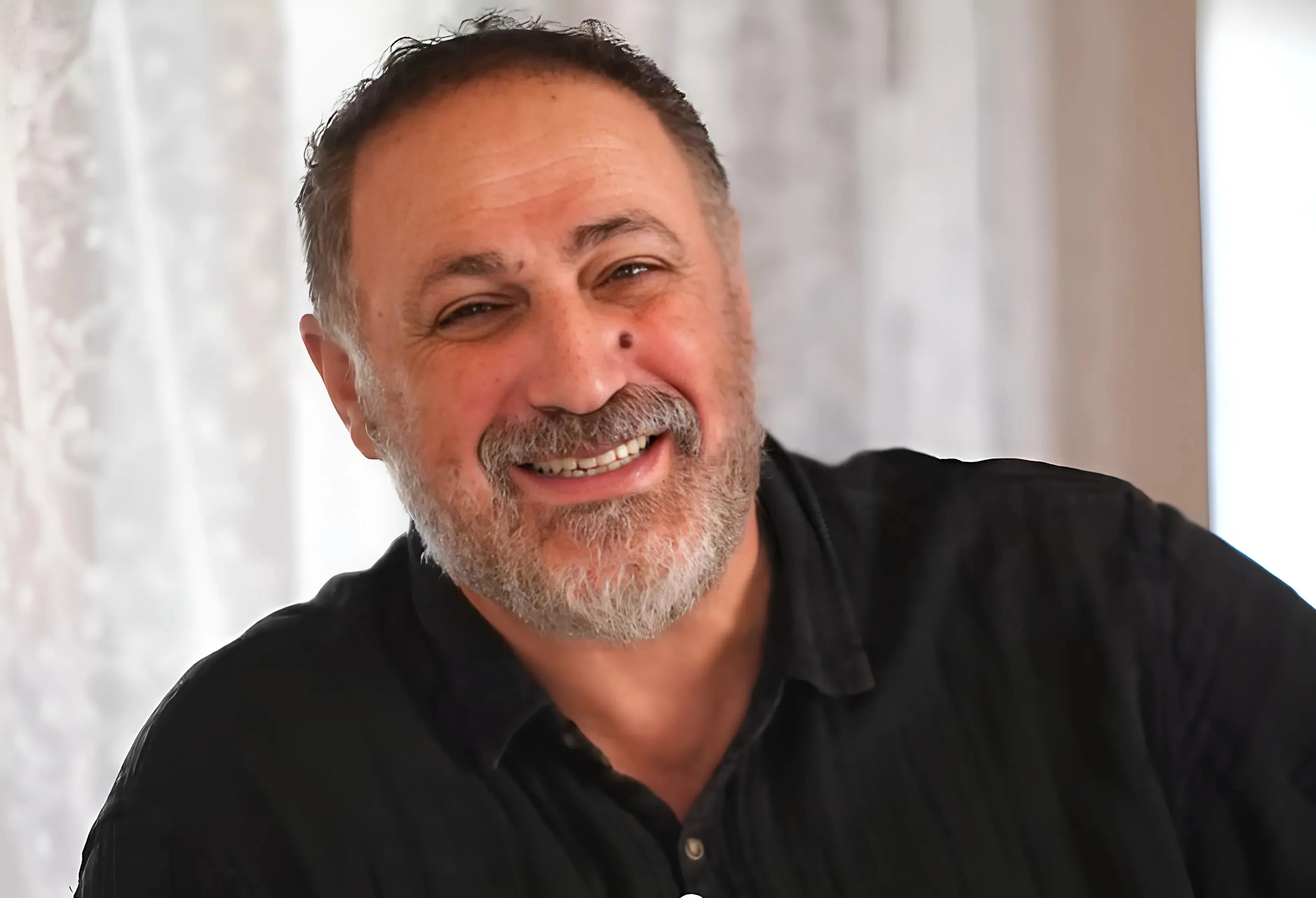 הזמר והשחקן גולן אזולאי משתף בתהליך חזרתו בתשובה הזמר והשחקן גולן אזולאי משתף בתהליך חזרתו בתשובה