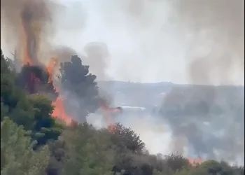 שריפת ענק בצור יצחק 