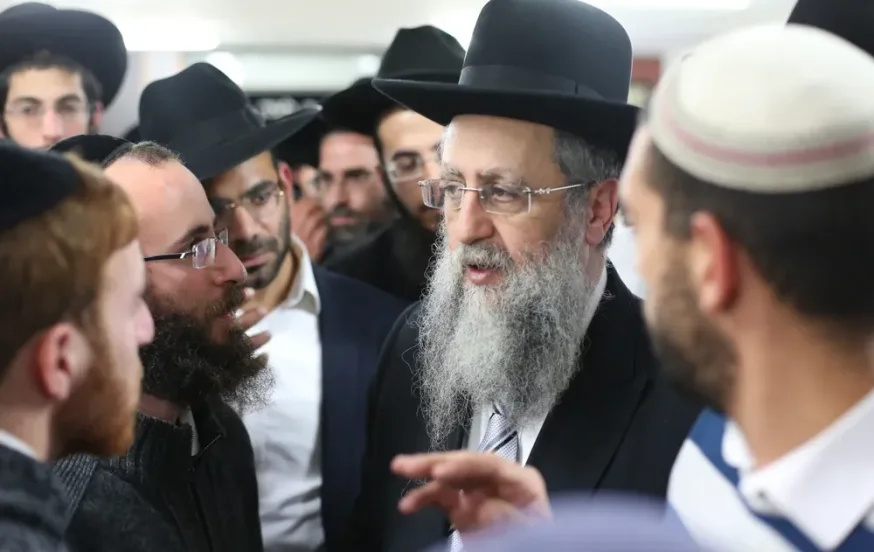 ש"ס מתייצבת מאחורי הגר"ד יוסף לרבנות הראשית ש"ס מתייצבת מאחורי הגר"ד יוסף לרבנות הראשית