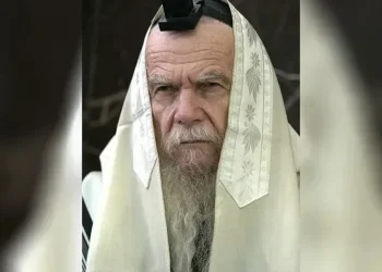 כיבוד אב ואם - מעבר למעשים: משנתו של מרן הגרי"ג אדלשטיין זצ"ל