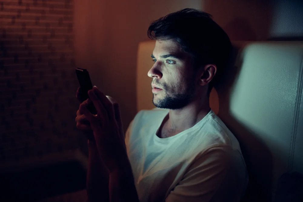 האם מותר להיות בטלפון בראש השנה? האם מותר להיות בטלפון בראש השנה?