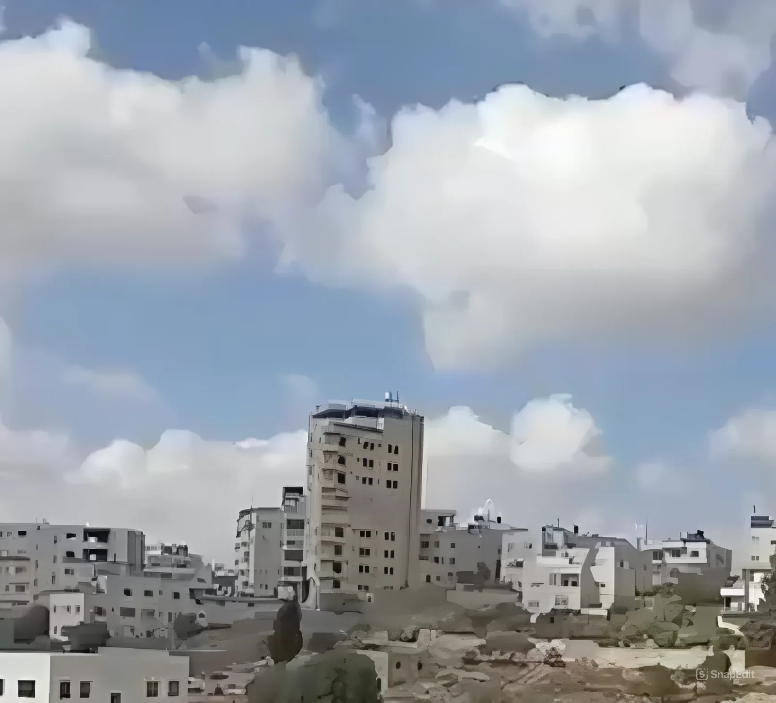 ירי נ״ט לעבר בית שבו התבצר המחבל