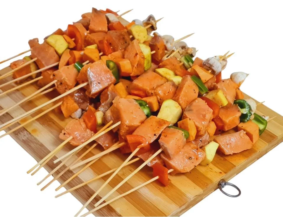 שיפודי סלמון עם ירקות שיפודי סלמון עם ירקות