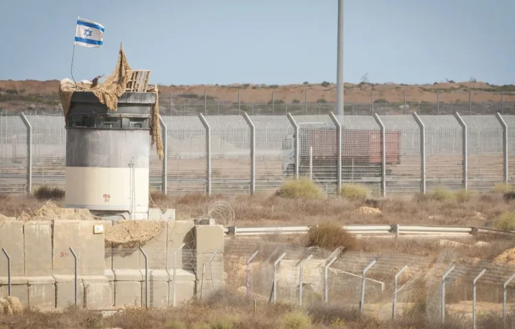 השמדת מנהרה תת קרקעית בצפון רצועת עזה