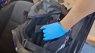 השליך את המפתח לביוב ונעצר על ידי המשטרה