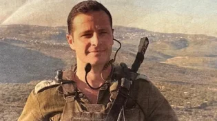 האם השכולה: "זה או אנחנו או הם" 