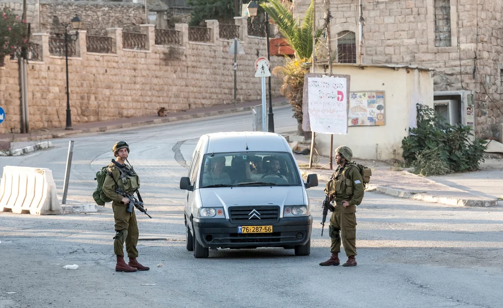 חייל הגיב בירי על גלגל משאית שסרב לרדת לבדיקה במחסום 
