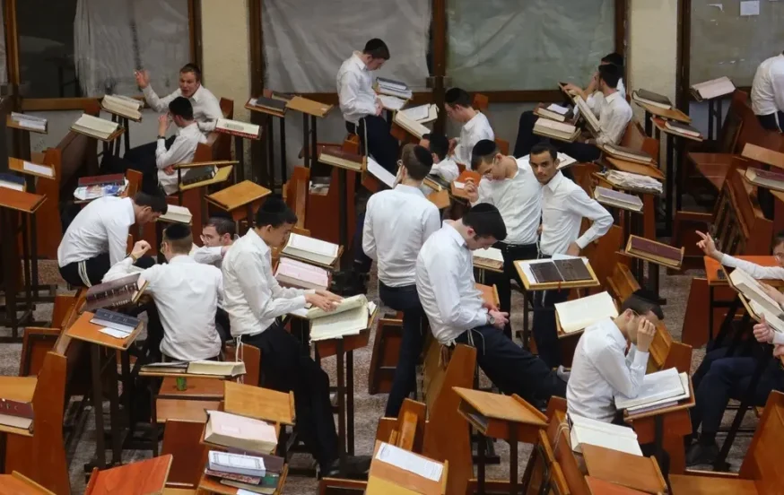 מרגש: רבבות לומדי תורה שבים לספסלי בית המדרש מרגש: רבבות לומדי תורה שבים לספסלי בית המדרש