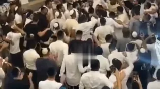 מחמם את הלב: מאות רקדו עם הרב עמרמי