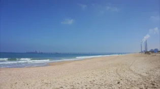 תחת אבטחה כבדה: חוף זיקים נפתח מחדש