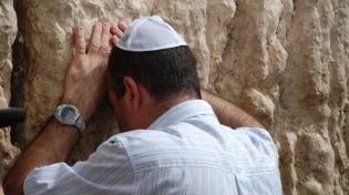 מהי העבירה הכי חמורה בתורה?