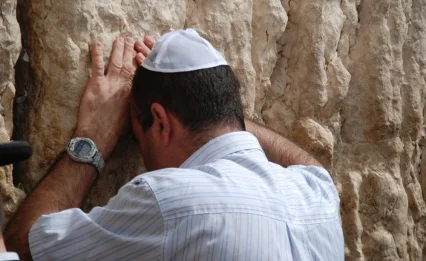 מהי העבירה הכי חמורה בתורה?