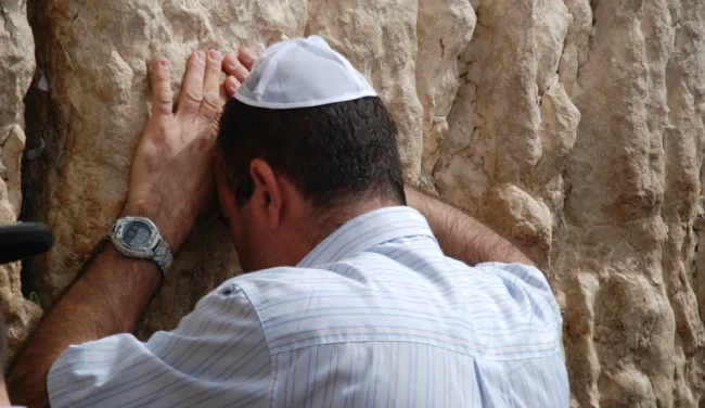 מהי העבירה הכי חמורה בתורה?