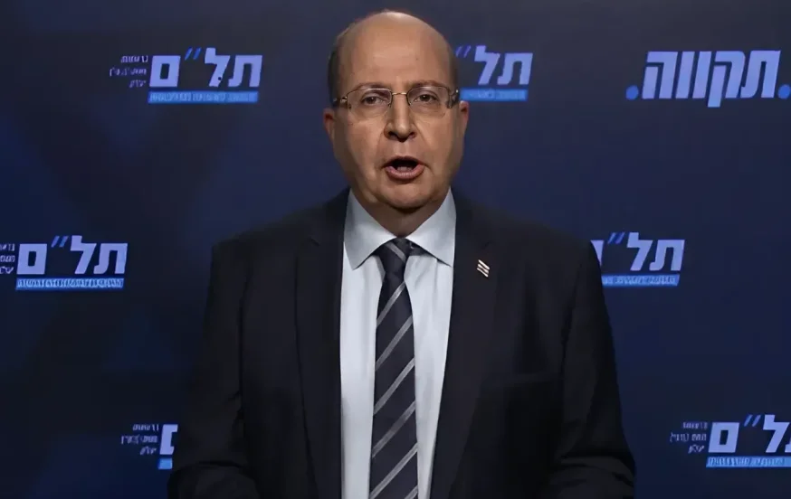 בוגי יעלון