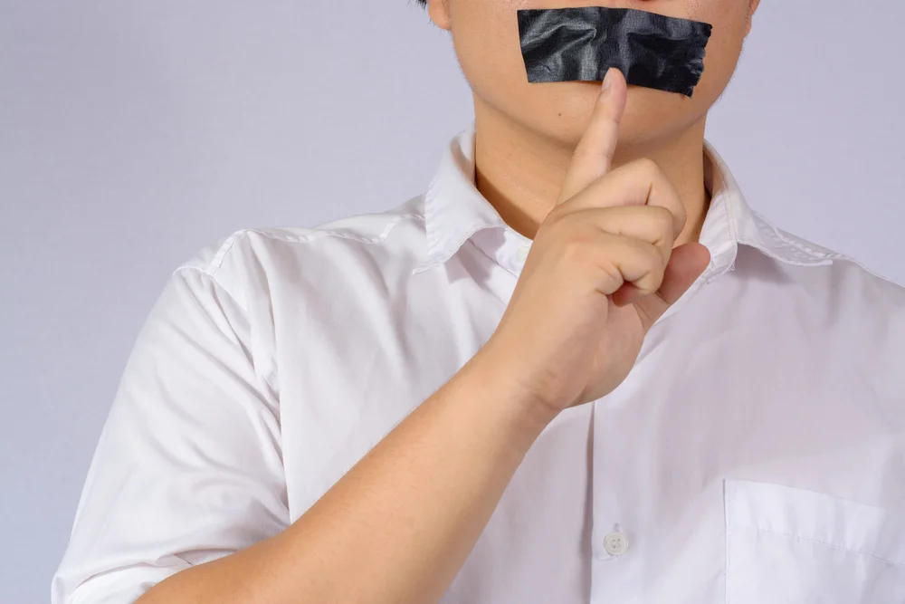 מה ההבדל בין לשון הרע לרכילות?