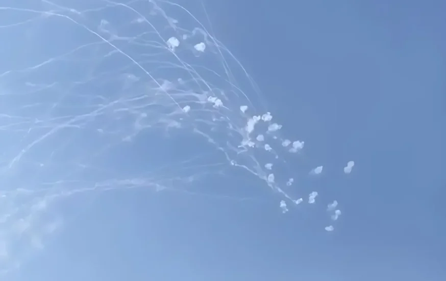 150 שיגורים לצפת והסביבה בשעה האחרונה 