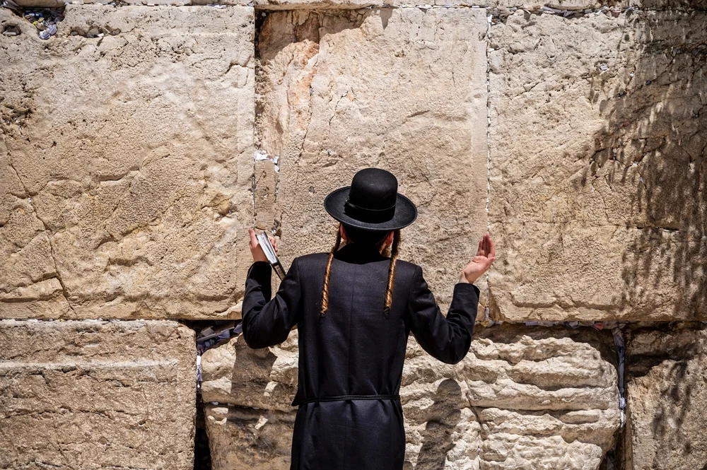 מתי מתחילים ומתי מסתיימים עשרת ימי תשובה? הרב יהונתן ענבה משיב על השאלה מתי מתחילים ומתי מסתיימים עשרת ימי תשובה? הרב יהונתן ענבה משיב על השאלה