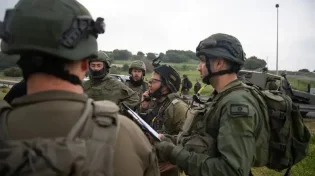 "דיווח: כוחות ישראלים ביצעו פשיטות בדרום לבנון"
