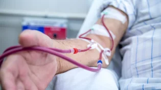 מה ההלכה לגבי אנשים עם מחלות כרוניות ביום כיפור?