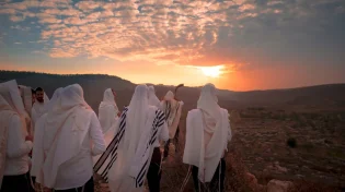 &nbsp;מה משמעות הצום במובן הרוחני והנפשי?