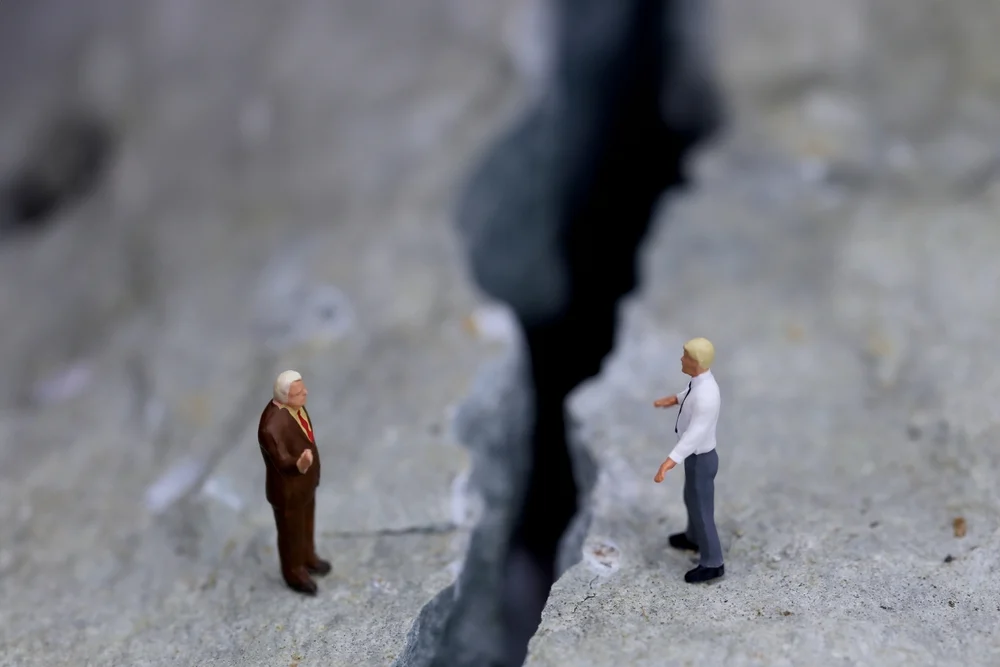 איך לכפר על פגיעה באדם אחר? הרב יהונתן ענבה משיב על השאלה איך לכפר על פגיעה באדם אחר? הרב יהונתן ענבה משיב על השאלה