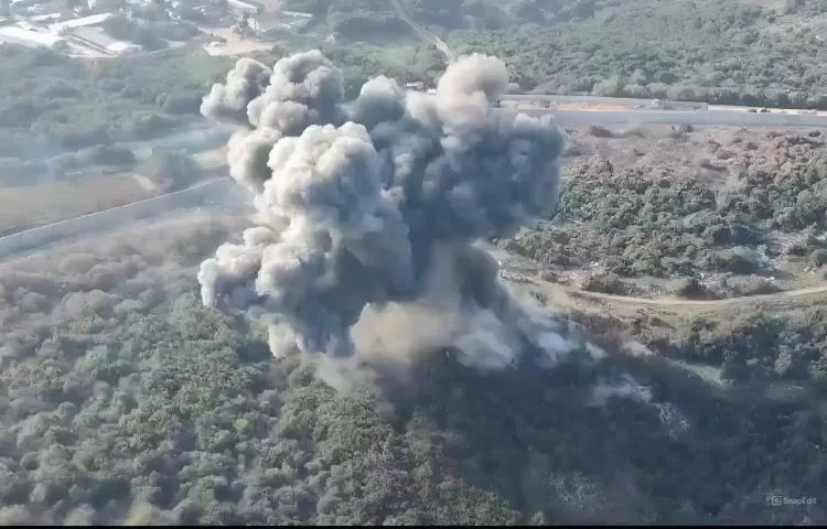 תיעוד מהשמדת מנהרה בדרום לבנון 