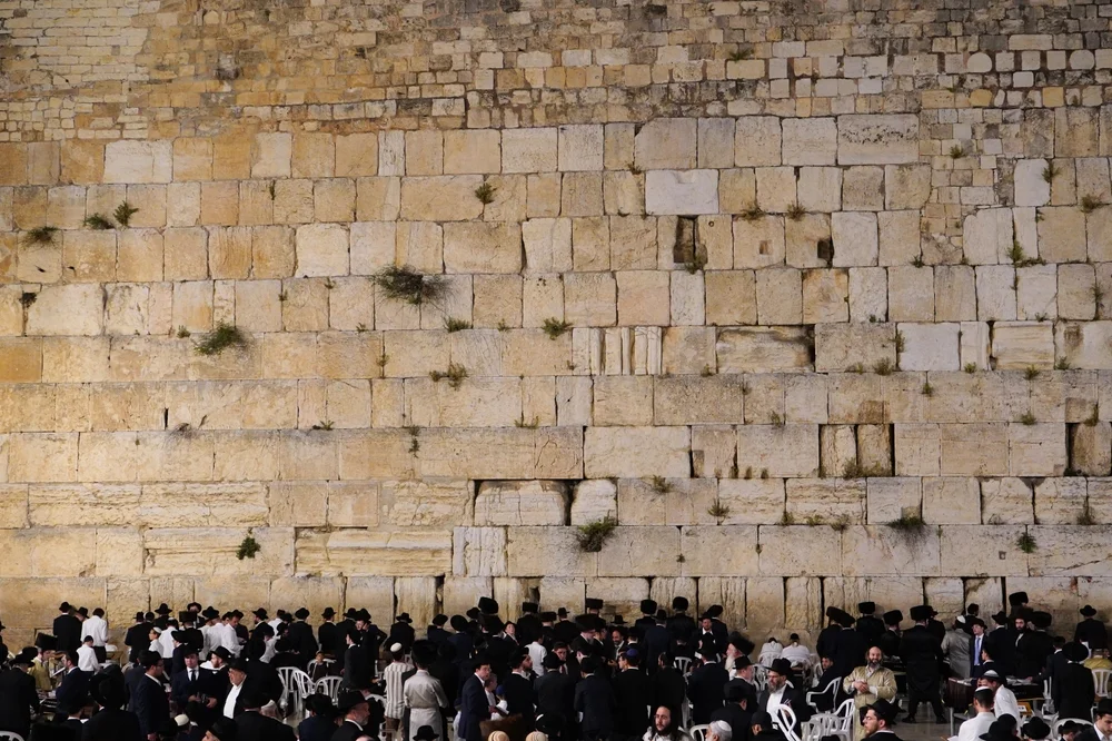 איך משפיעה התשובה על הכפרה? הרב יהונתן ענבה משיב על השאלה איך משפיעה התשובה על הכפרה? הרב יהונתן ענבה משיב על השאלה