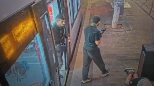 פיגוע ירי בתל אביב: עשרה פצועים, ארבעה במצב אנוש