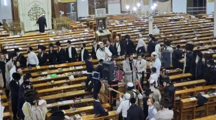 מעל 40,000 חגגו את ראש השנה באומן למרות המלחמה
