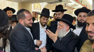 התרגשות: הגאון הרב ראובן אלבז אירח 150 טירונים