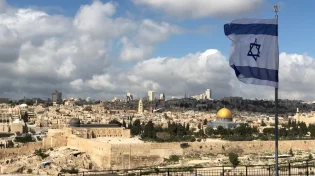 האם יש מצווה לחיות בארץ ישראל?